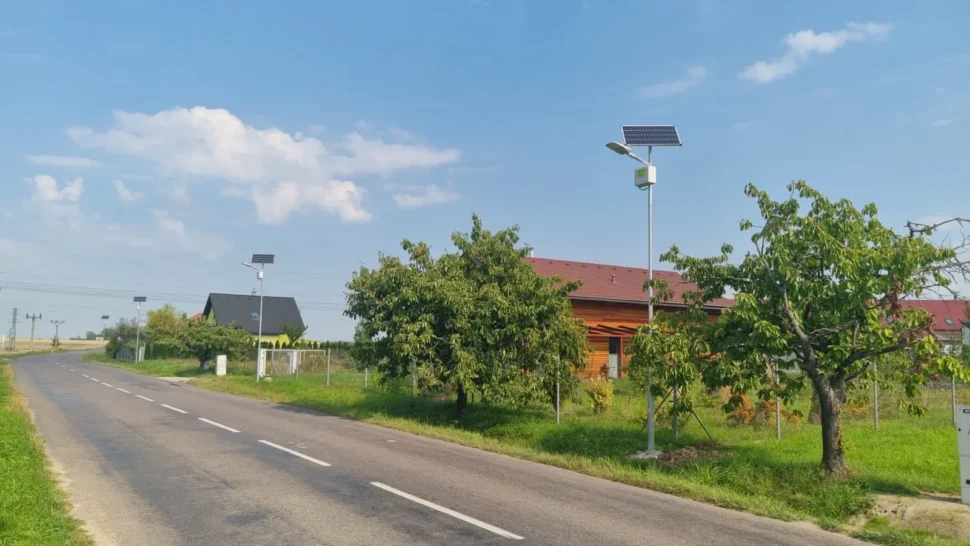 Solárne osvetlenie-Uhřetická Lhota-PAK